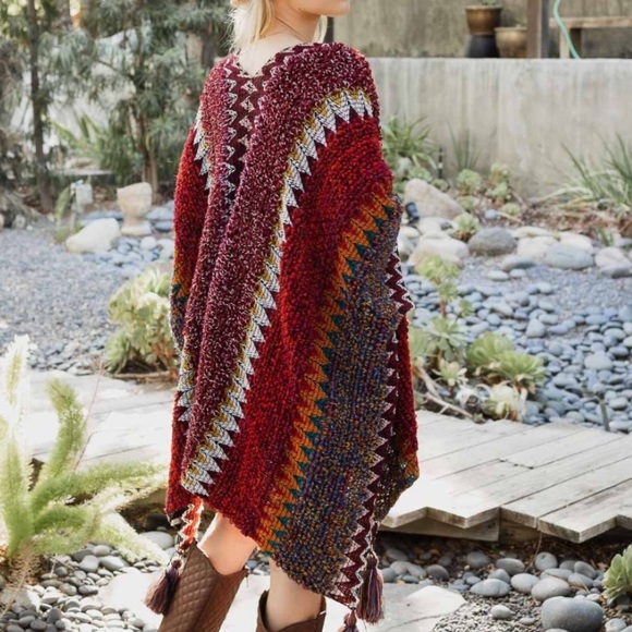 Colorful Crochet Patterned Ruana in Maroon - Picture 2 of 15